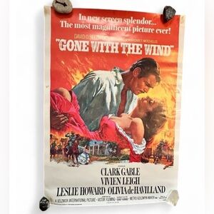 Vintage 1976 Gone With The Wind movie poster - 20”X28” inches poster